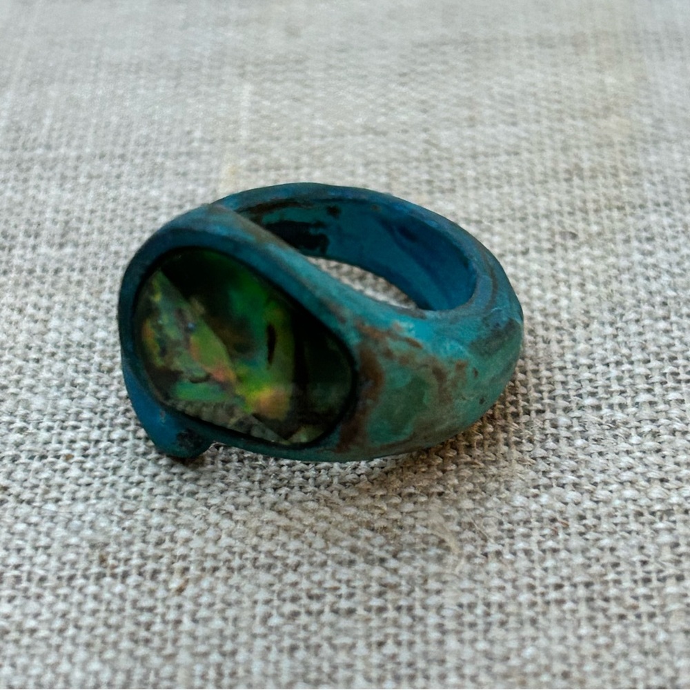 Robert Lee Morris Ring Faceted Iridescent Stone Patina Band NEW Sz 7.5 - Picture 7 of 9